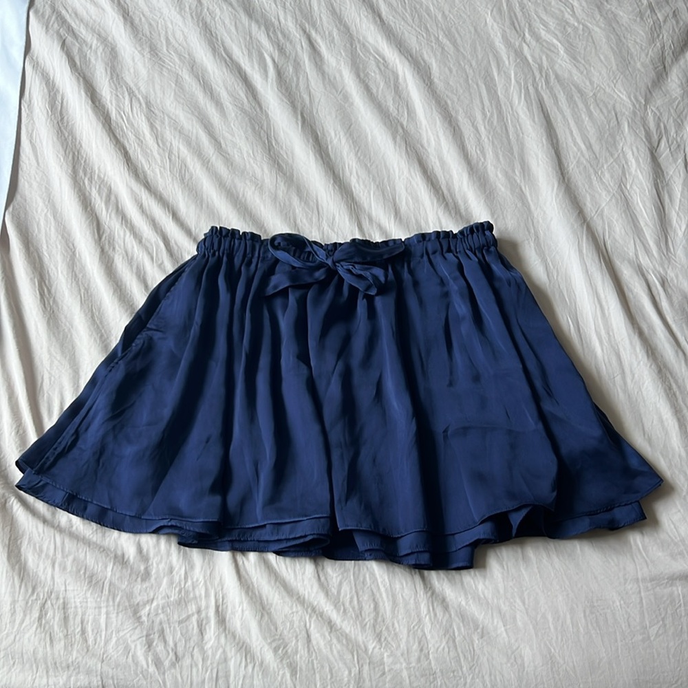 Aritzia Talula Skater Skirt with Scalloped Elastic Waistband